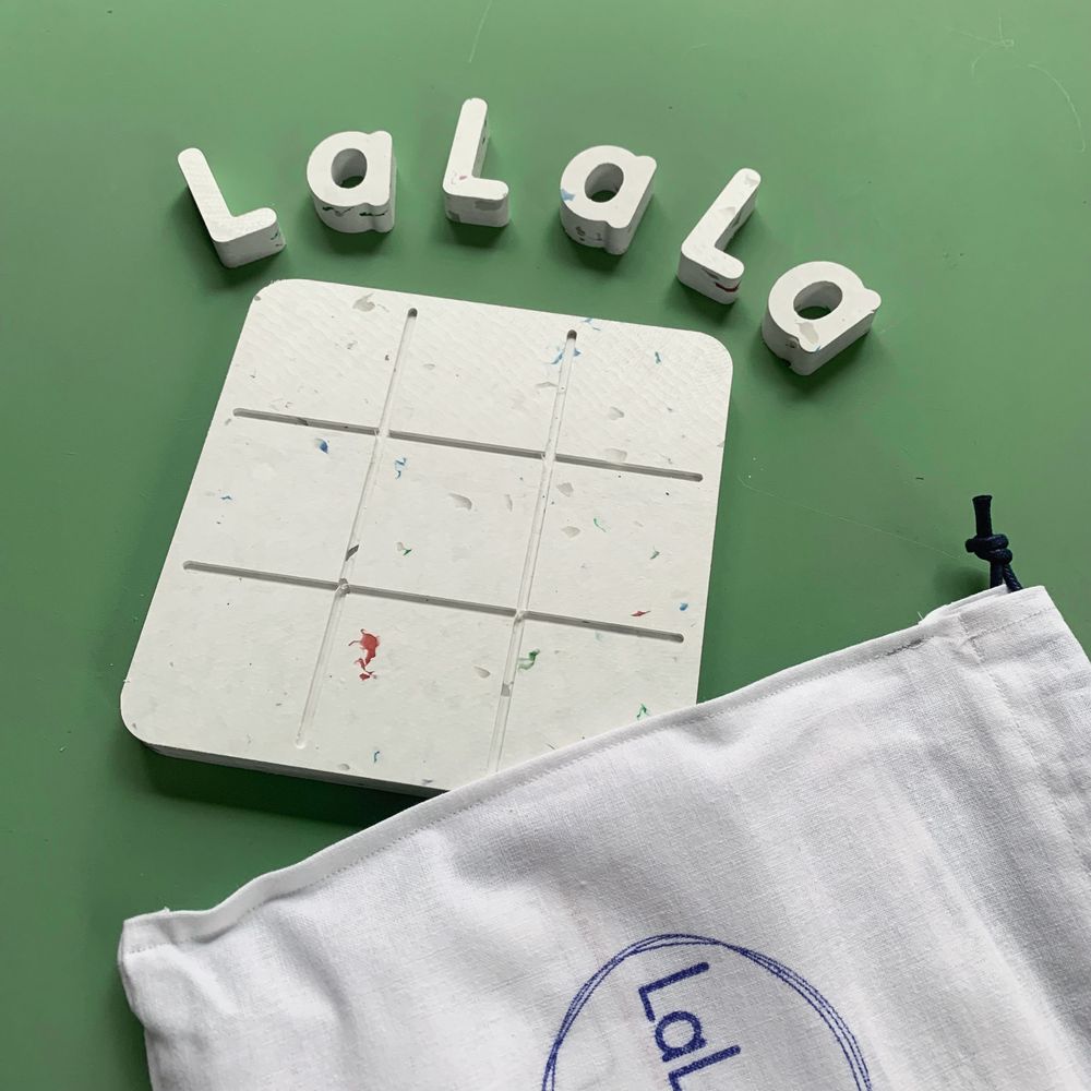 Gifts - The Game of Tac Tac Toe La.04 - LALALA SIGNATURE