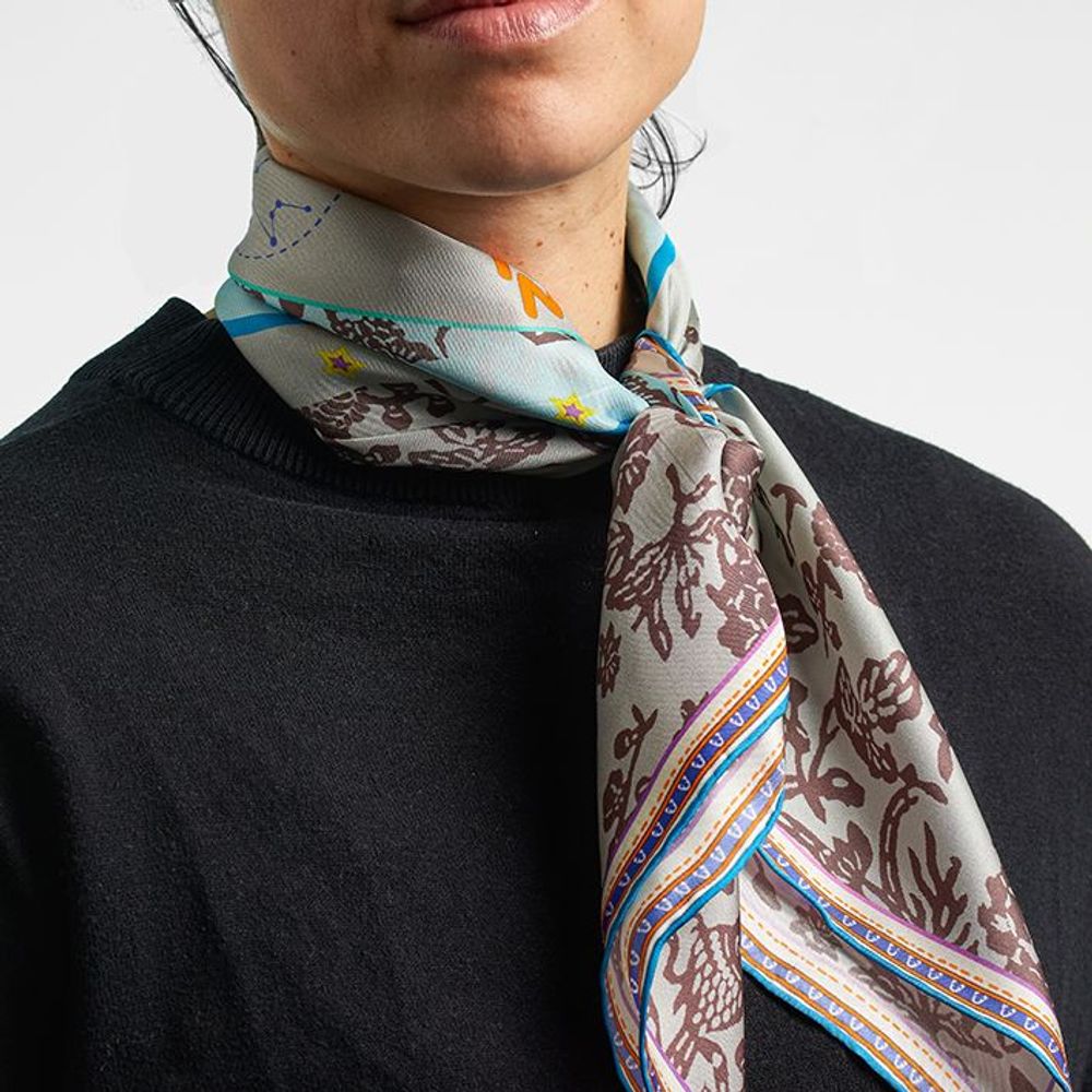 Foulards et écharpes - Aquarius Zodiac Bandana - HELLEN VAN BERKEL HEARTMADE PRINTS