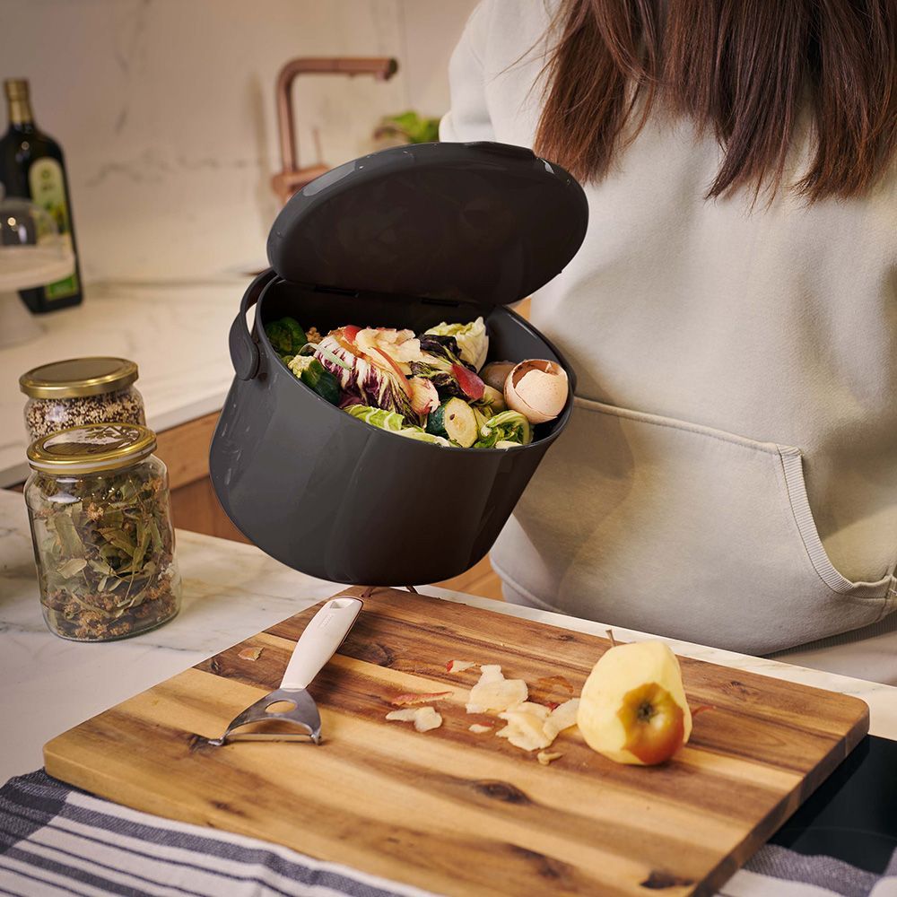 Gifts - Kitchen waste bin - ORGANKO DAILY (black) - PLASTIKA SKAZA - EXCEEDING EXPECTATIONS