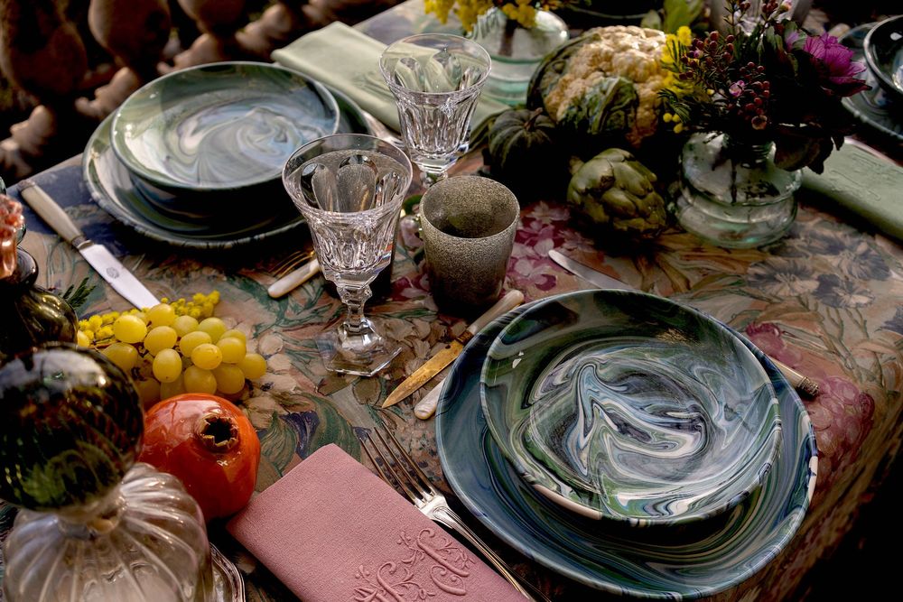 Cadeaux - Assiette verte en céramique pièce unique Nuage IOM disponible en plusieurs tailles - IOM INES-OLYMPE MERCADAL