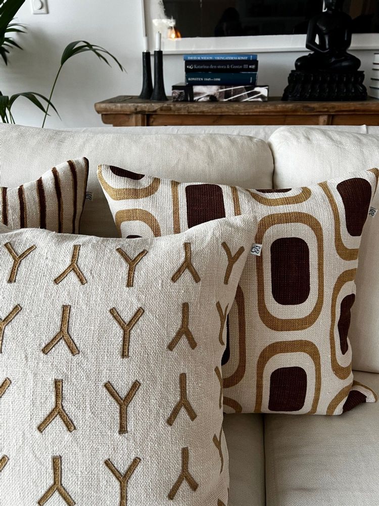 Coussins textile - Coussins en lin - Divan - CHHATWAL & JONSSON