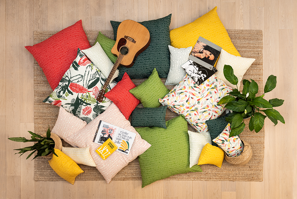 Fabric cushions - 100% linen cushion cover 80x80 - SABIÁ pattern - SABIÁ DESIGN