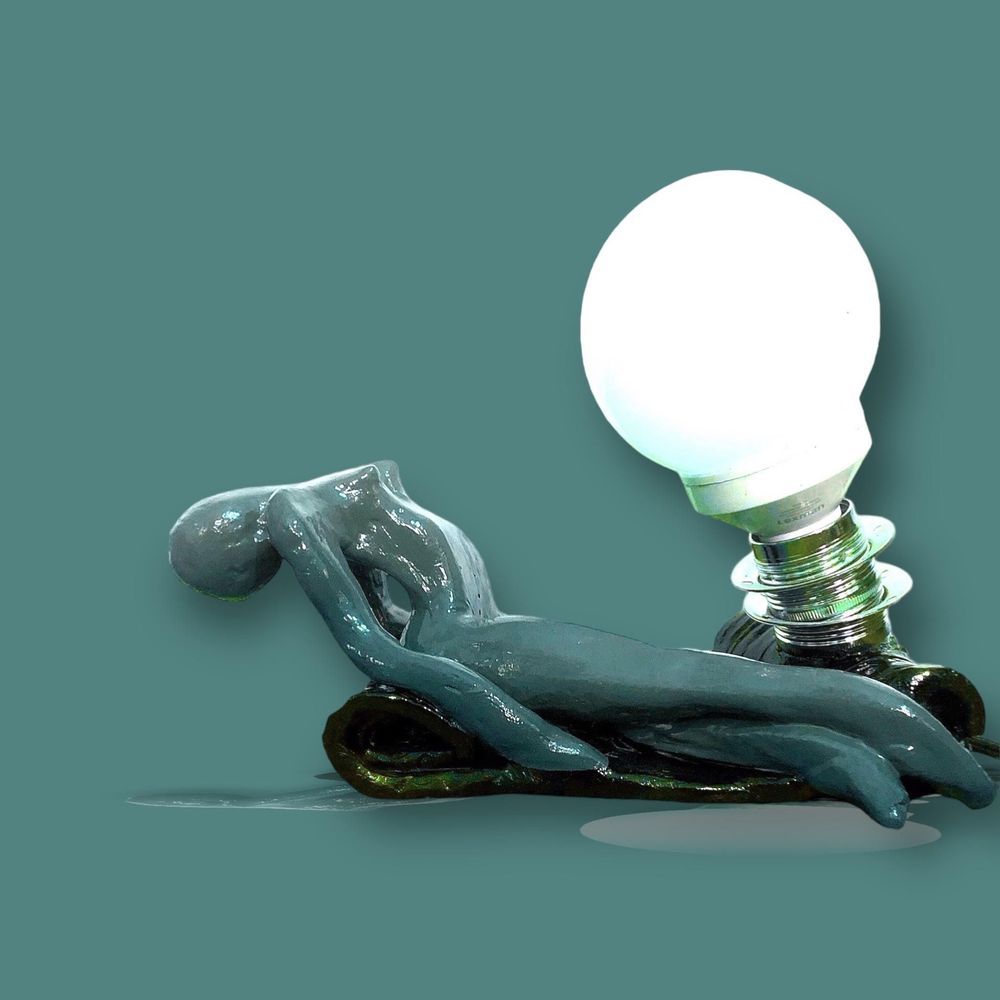 Decorative objects - TABLE LAMP: WOMAN IN LUMINESCENCE - CHACHA.ARTDECO