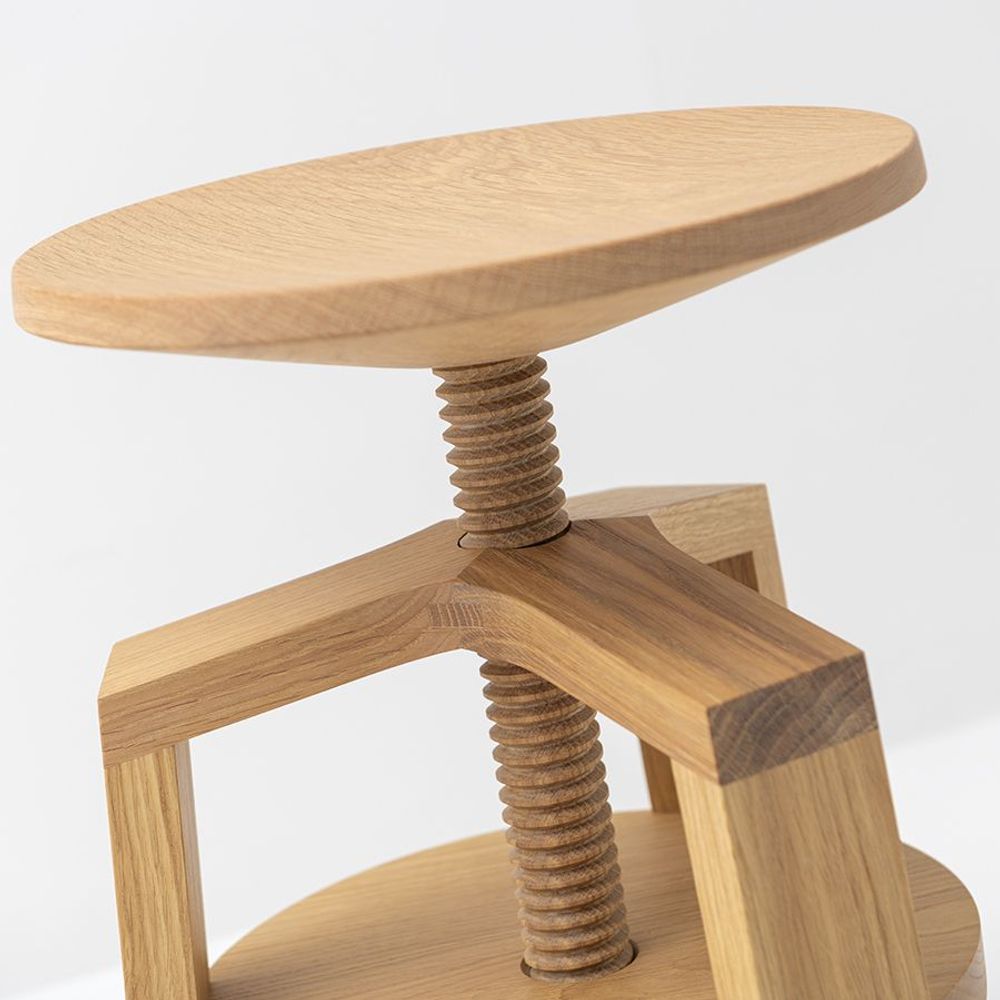 Tabourets pour collectivités - Tabouret à vis Clock - DELAVELLE