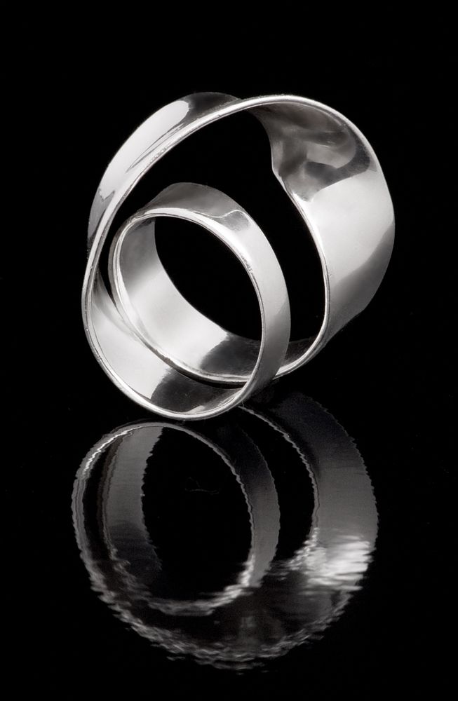 Orfèvrerie - Bague Moebius, argent sterling - CHIARA DE FILIPPIS