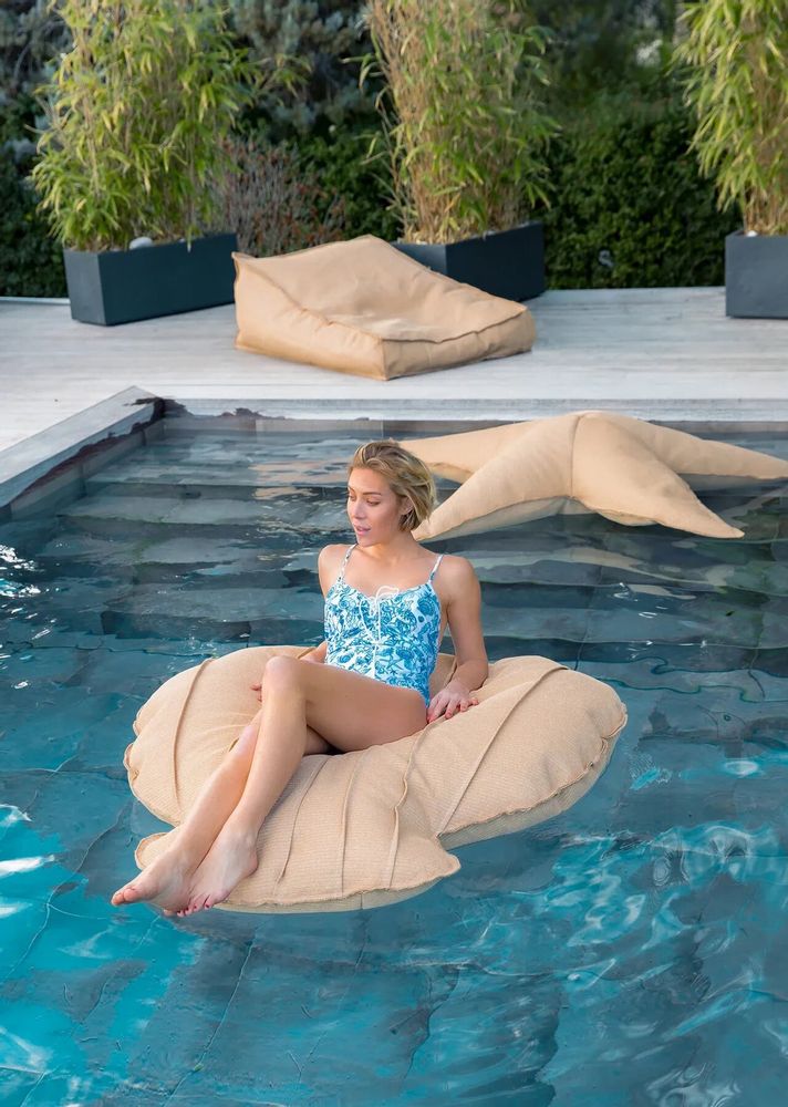 Deck chairs - XL floating shell/raffia effect outdoor ottoman - MX HOME