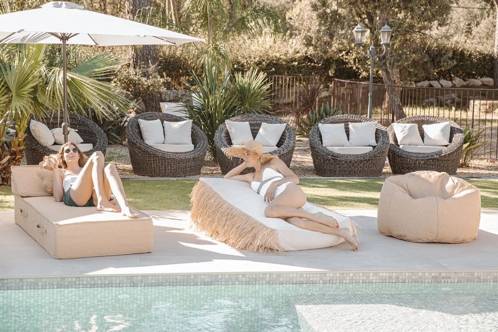 Deck chairs - White sun lounger with raffia fringes - MX HOME