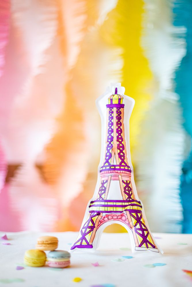 Cadeaux - Créart gonflable à colorier - Tour Eiffel - ARA-CREATIVE