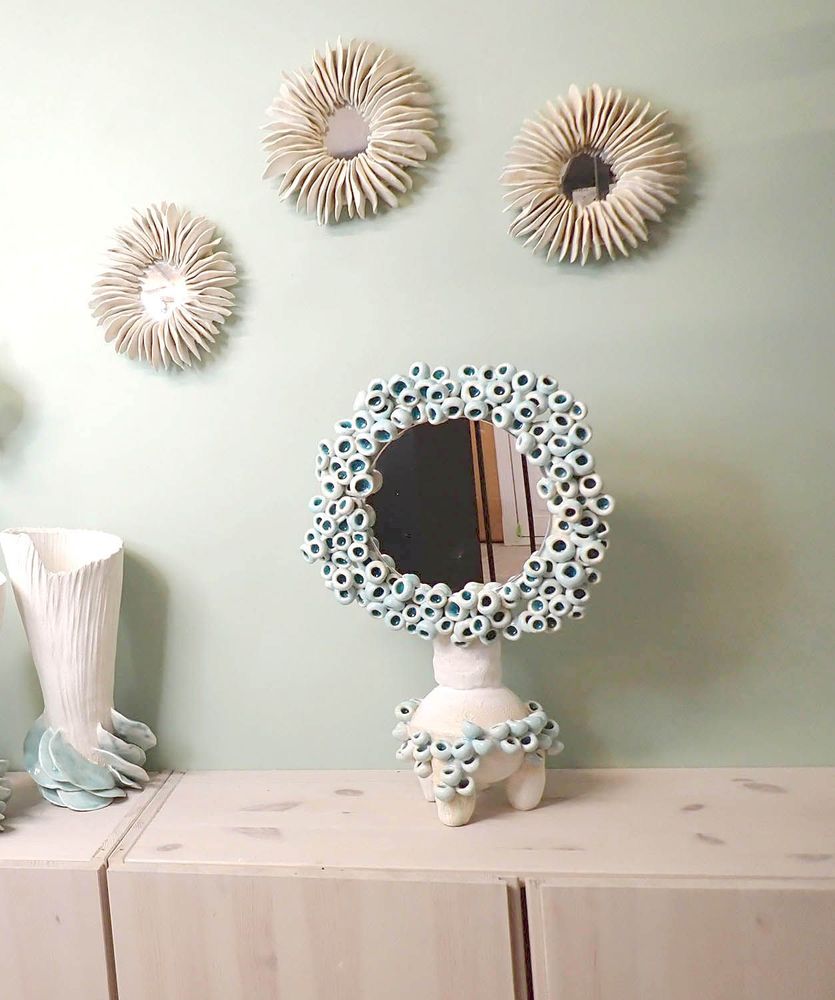 Mirrors - STANDING MIRROR\" CASCADE\” ceramic - SOPHIE LULINE CÉRAMISTE