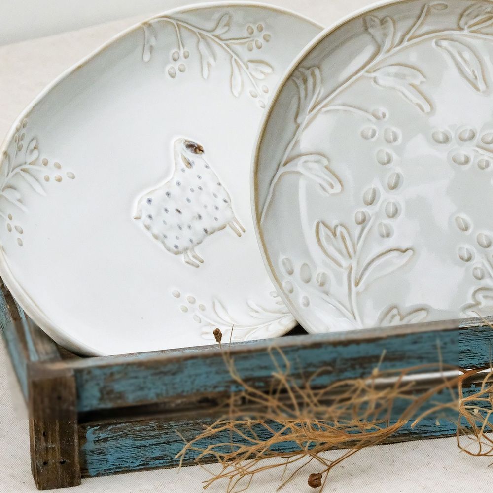 Everyday plates - Easter Farm. - SAPOTA LTD.
