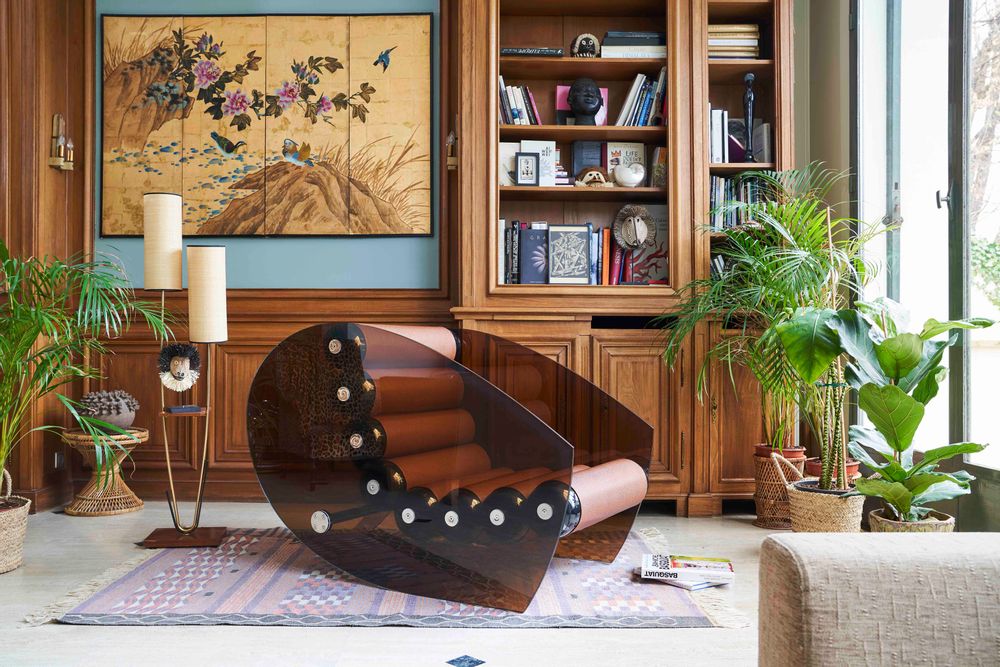 Armchairs - MW05| Armchair with brown glass walls & brown Soshagro scabbards - MW Exclusive - MW DESIGNER FURNITURE