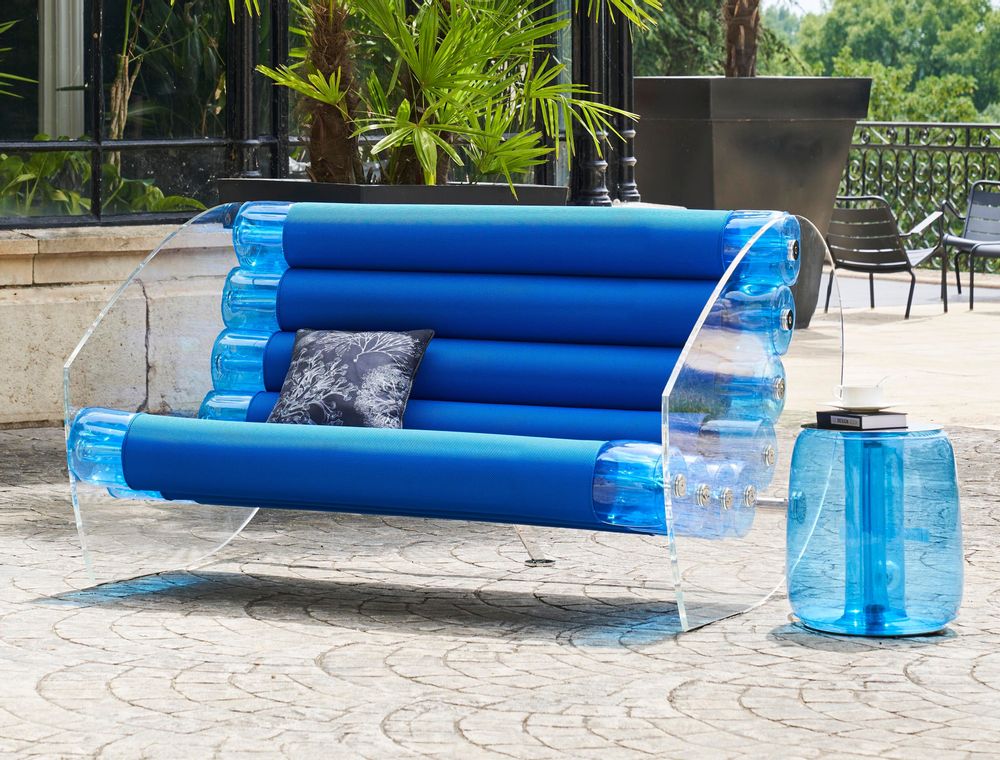Canapés - MW05| Canapé parois en PMMA transparents & fourreaux Runner bleus - MW Exclusive - MW DESIGNER FURNITURE