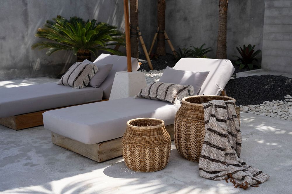 Caskets and boxes - The Luziru Basket - Natural - M - BAZAR BIZAR LIVING