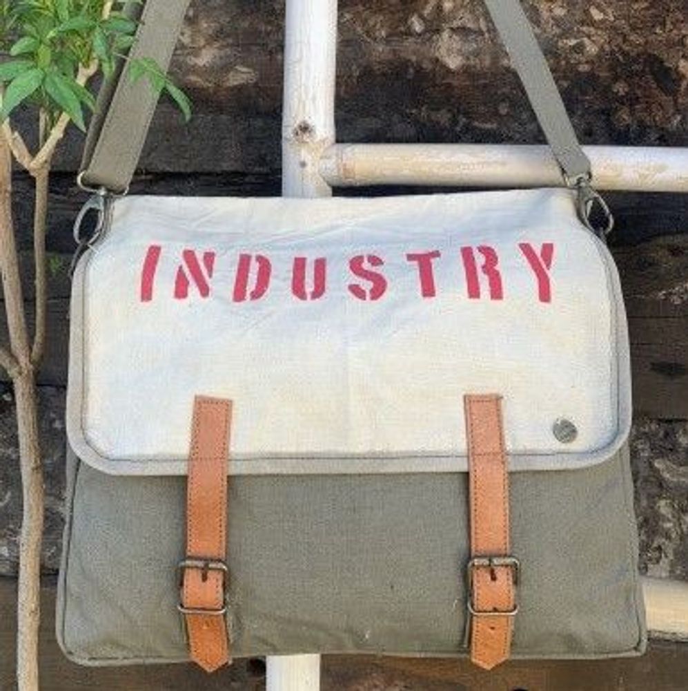 Travel accessories - SAMFORD Messenger Crossbody Bag - CASA NATURA