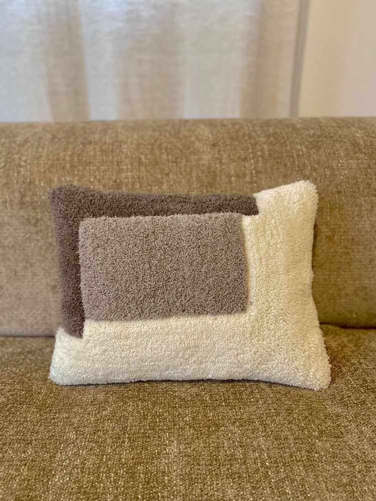 Fabric cushions - Wool cushion - ROMYREG