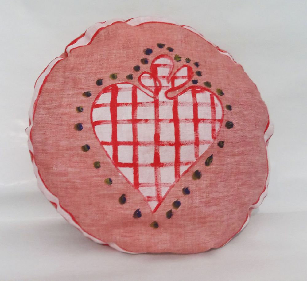 Coussins textile - Coussin rond rose "COEUR ENFLAMME" - BACIO DEL MARINAIO