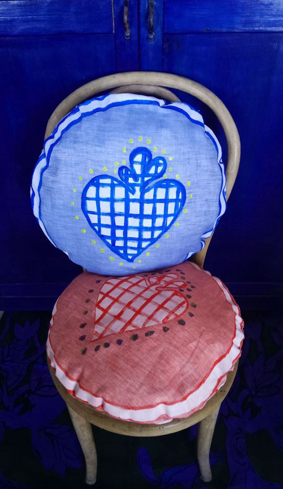 Fabric cushions - Round cushion\" CUORE FIAMMEGGIANTE\ " - BACIO DEL MARINAIO