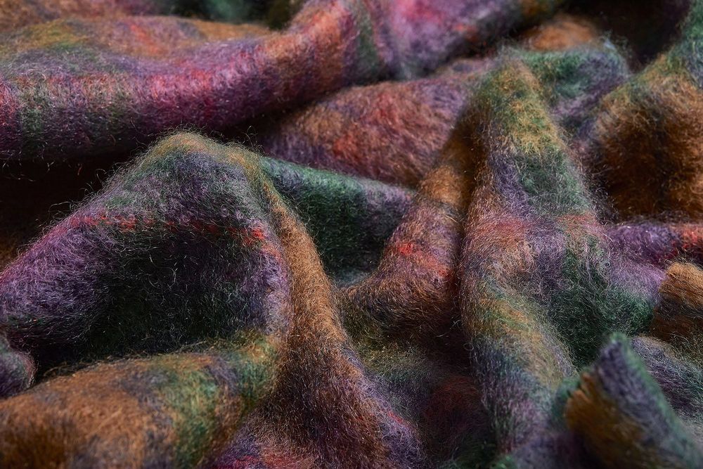 Objets de décoration - Plaid en mohair Woodland - CUSHENDALE