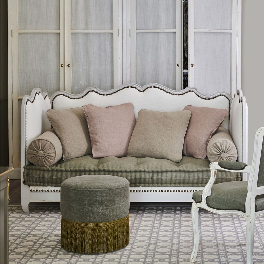 Hotel bedrooms - Sévigné daybed - ref. 144 B - MOISSONNIER