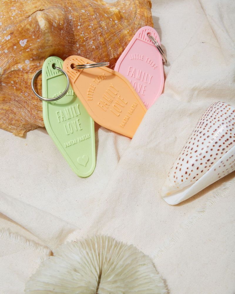 Objets design - Porte clef motel "Family love" - PANTAI PANTAI