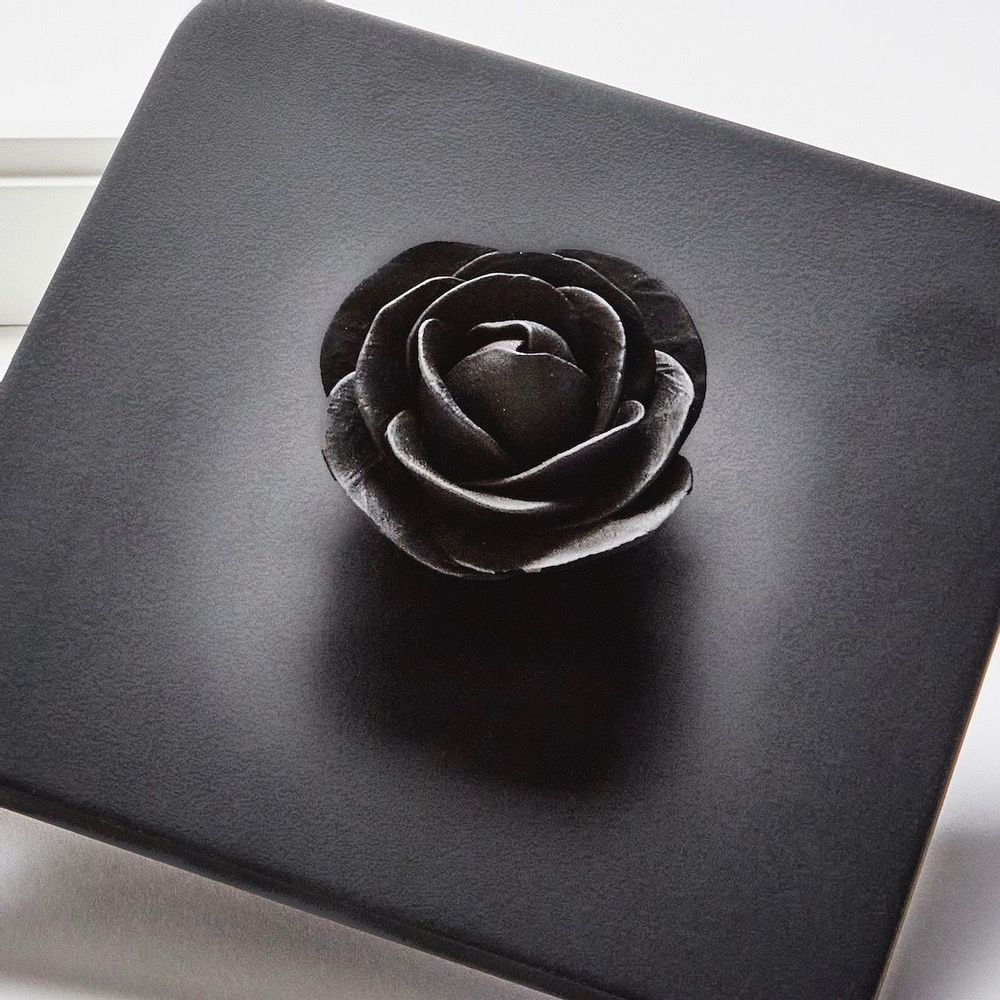 Parfums d'intérieur - Boîte déco Black Rose - Bois laqué et Porcelaine - ANOQ