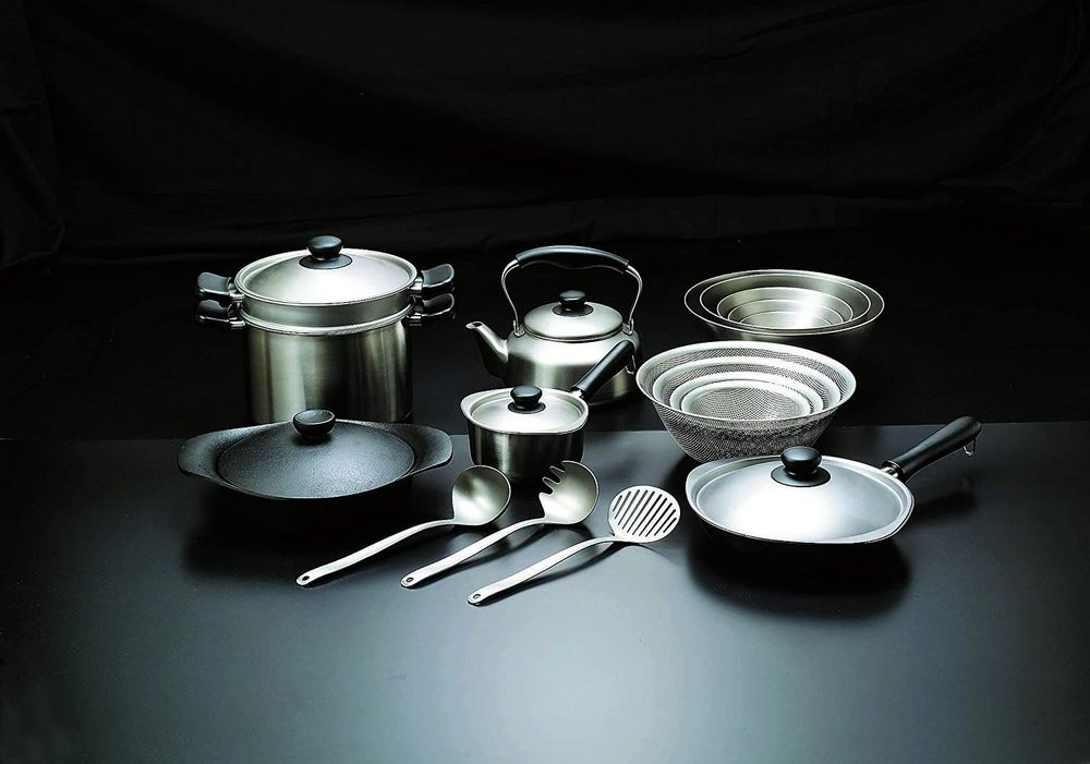 Bowls - SORI YANAGI - punched strainer - METROCS