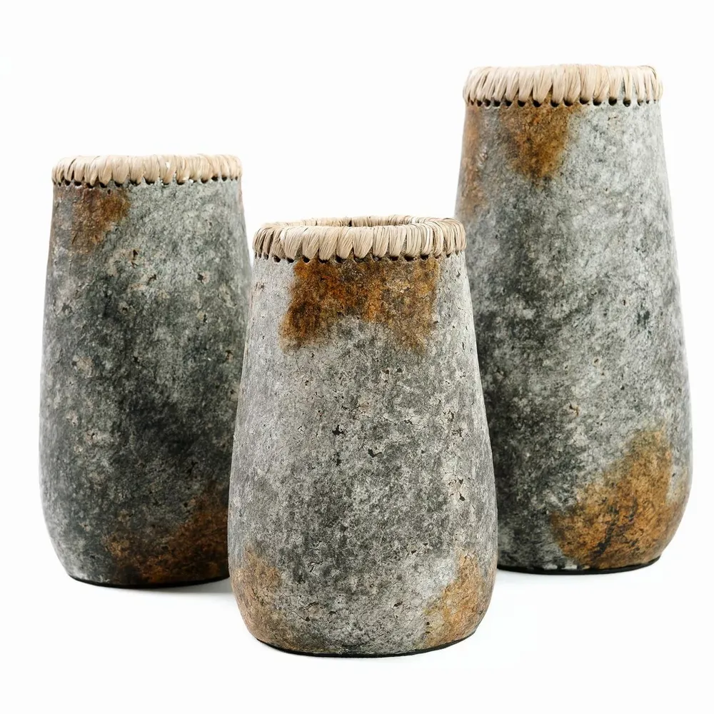 Vases - Le Vase Sneaky - Gris Antique - L - BAZAR BIZAR LIVING