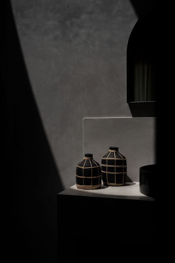 Vases - The Whoopy Vase - Black Natural - M - BAZAR BIZAR LIVING