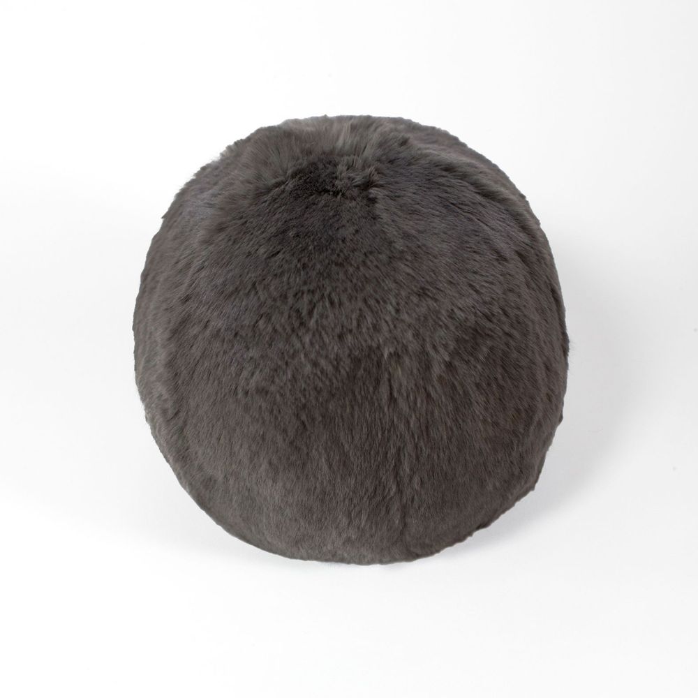 Coussins - Snowball - Coussin boule en Fausse Fourrure - MAISON EVELYNE PRELONGE FRANCE
