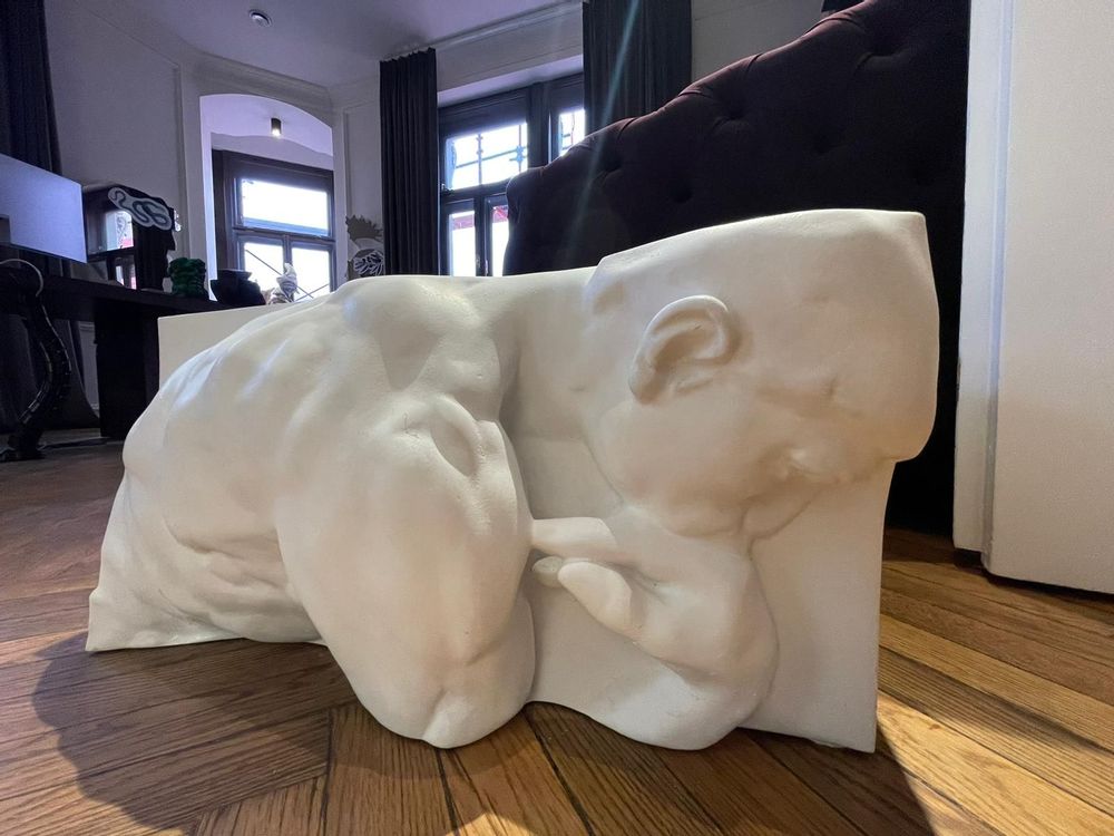 Sculptures, statuettes and miniatures - Frieze Coffee Table Sculpture - LO CONTEMPORARY