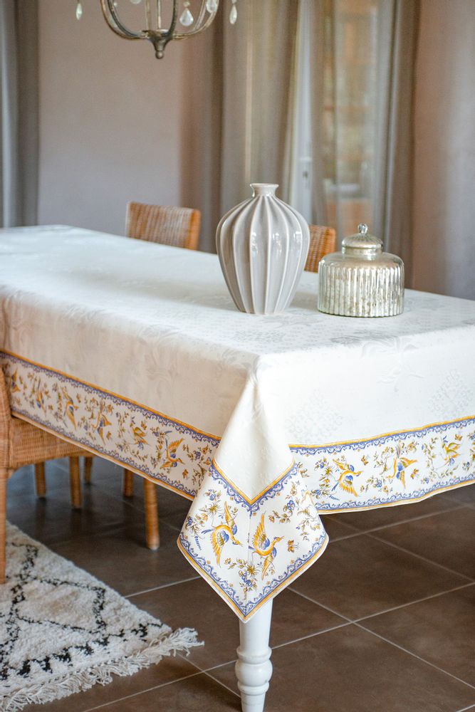 Table linen - Jacquard tablecloth - Delft Moustiers - TISSUS TOSELLI