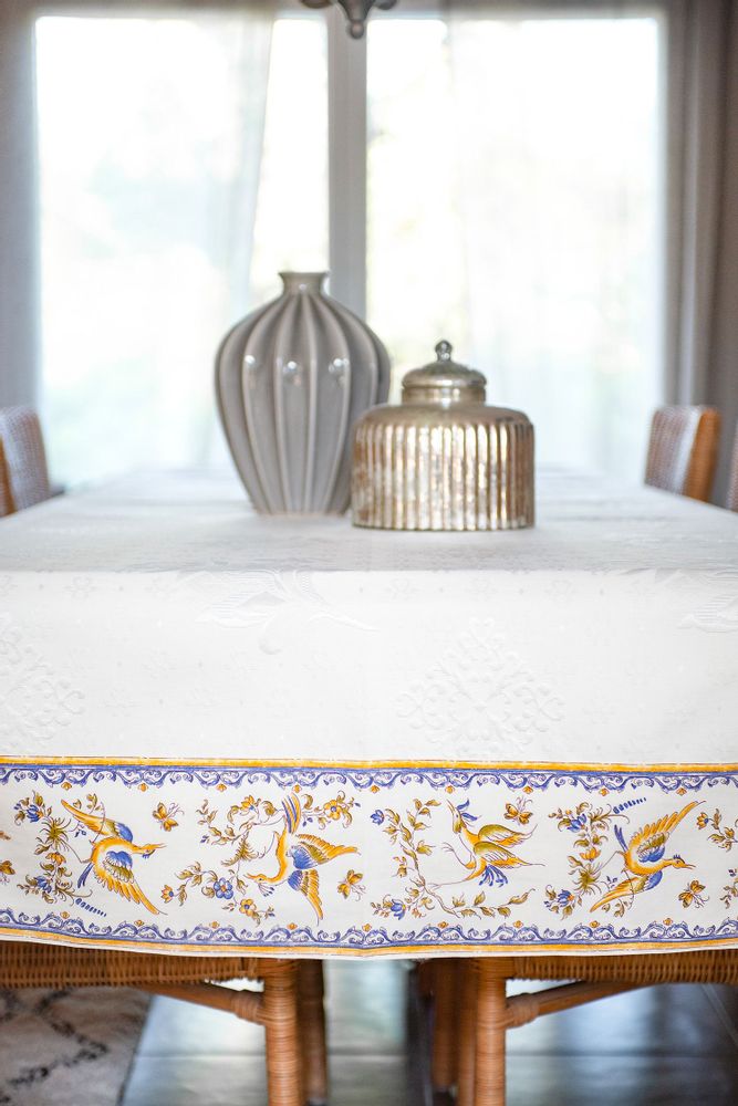 Table linen - Jacquard tablecloth - Delft Moustiers - TISSUS TOSELLI
