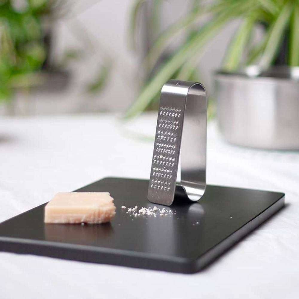 Kitchen utensils - Oros Handy stainless steel grater - EAToco collection/YOSHIKAWA - ABINGPLUS
