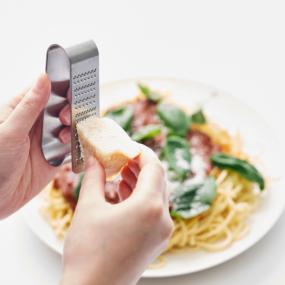 Kitchen utensils - Oros Handy stainless steel grater - EAToco collection/YOSHIKAWA - ABINGPLUS