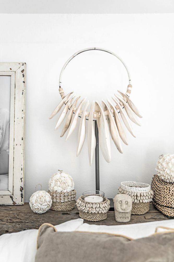 Decorative objects - The Flower Shell Ball - White - L - BAZAR BIZAR LIVING