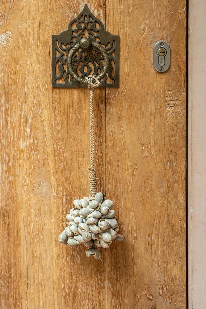 Decorative objects - The Grey Shell Tassel - BAZAR BIZAR LIVING