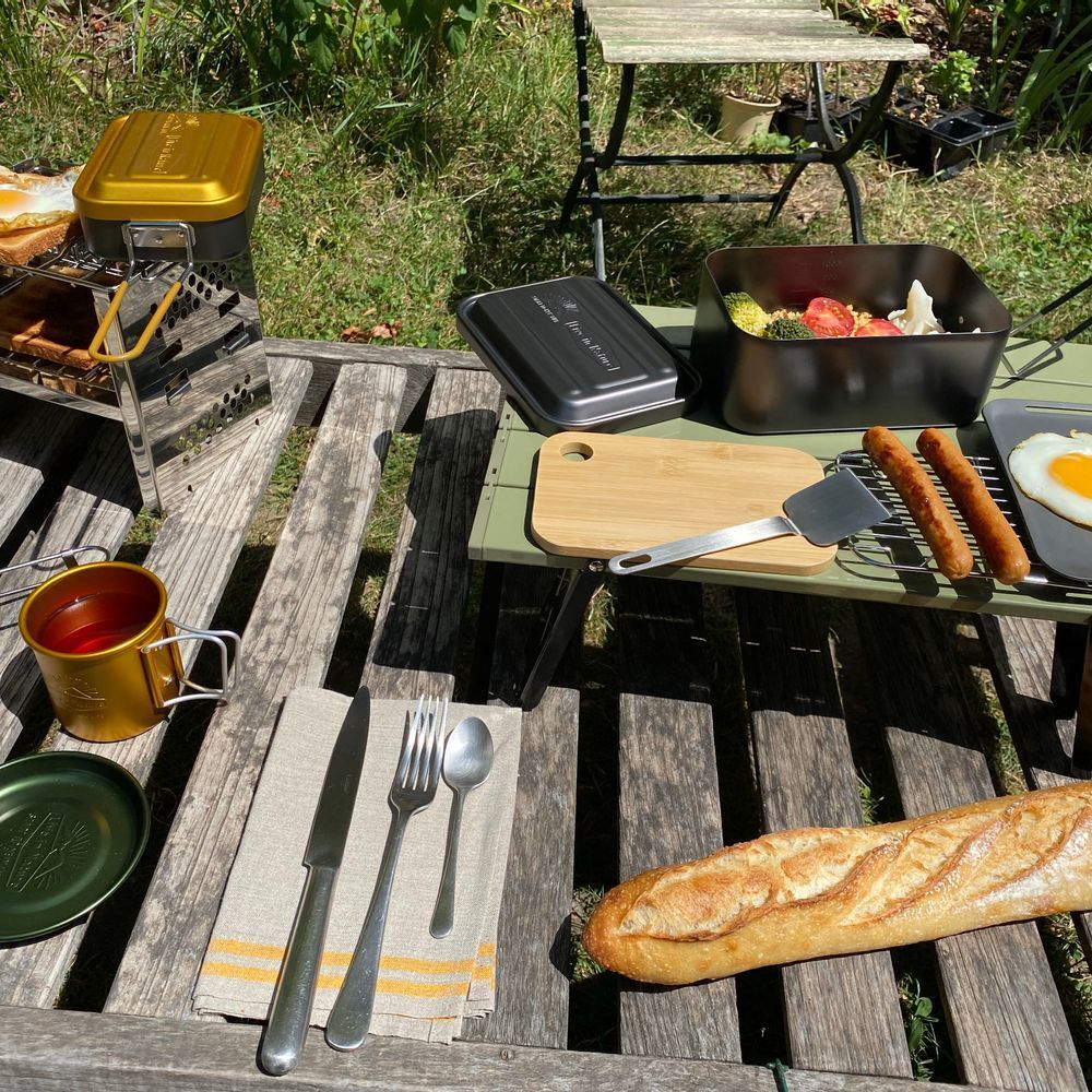 Barbecues - Gamelle camping gris rectangulaire aluminium 1300 ml + accessoires - collection Mess Tin Set Barbecue / SKATER - ABINGPLUS