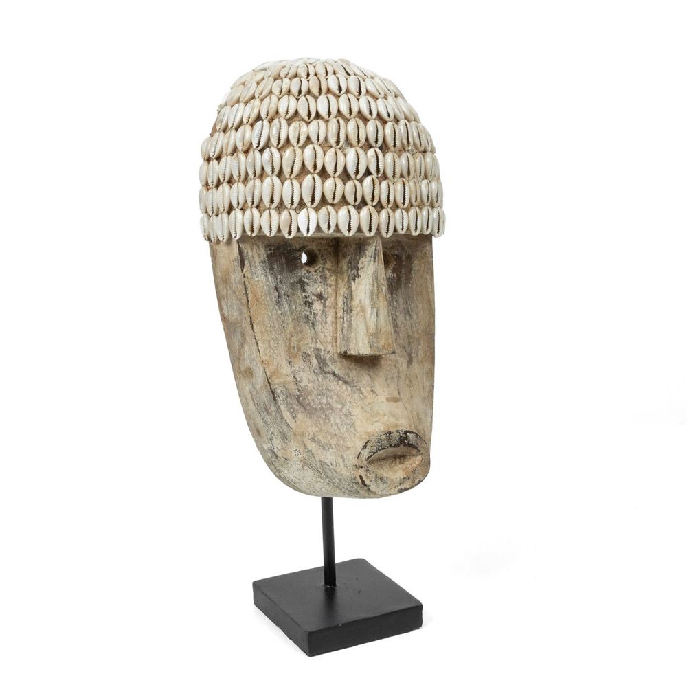 Objets de décoration - Le masque de cauri sur support, taille moyenne - BAZAR BIZAR LIVING