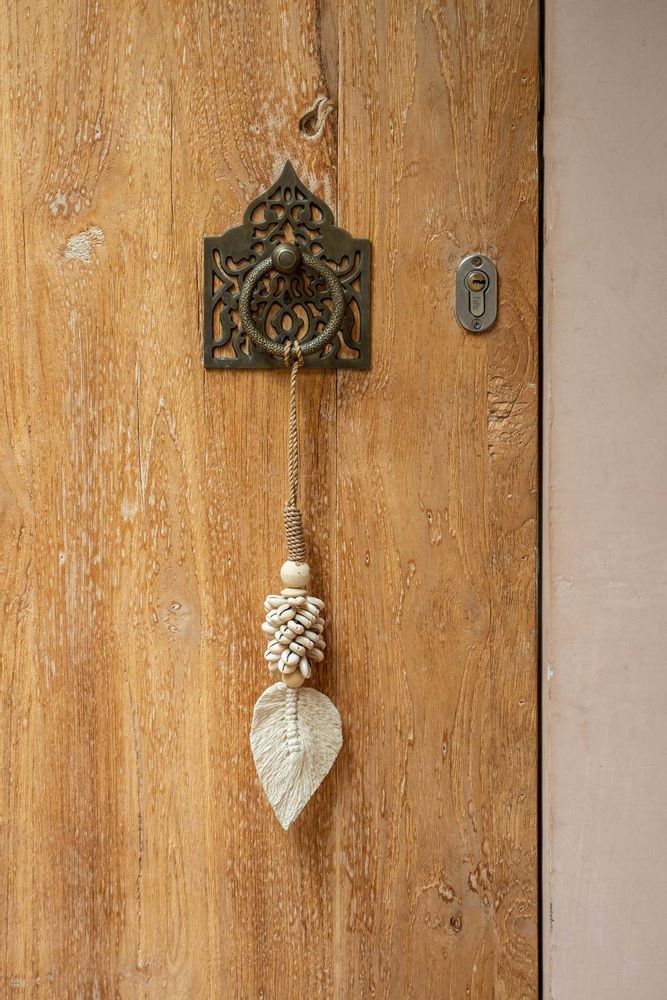 Decorative objects - The Leaf & Shell Tassel - Natural - BAZAR BIZAR LIVING