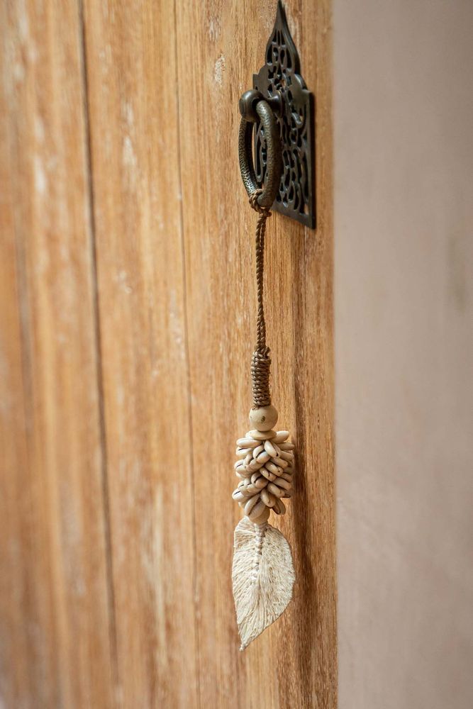 Decorative objects - The Leaf & Shell Tassel - Natural - BAZAR BIZAR LIVING