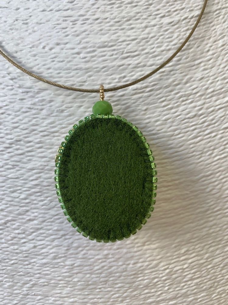 Jewelry - Green jasper pendant, beaded - ANNA KRONIQ
