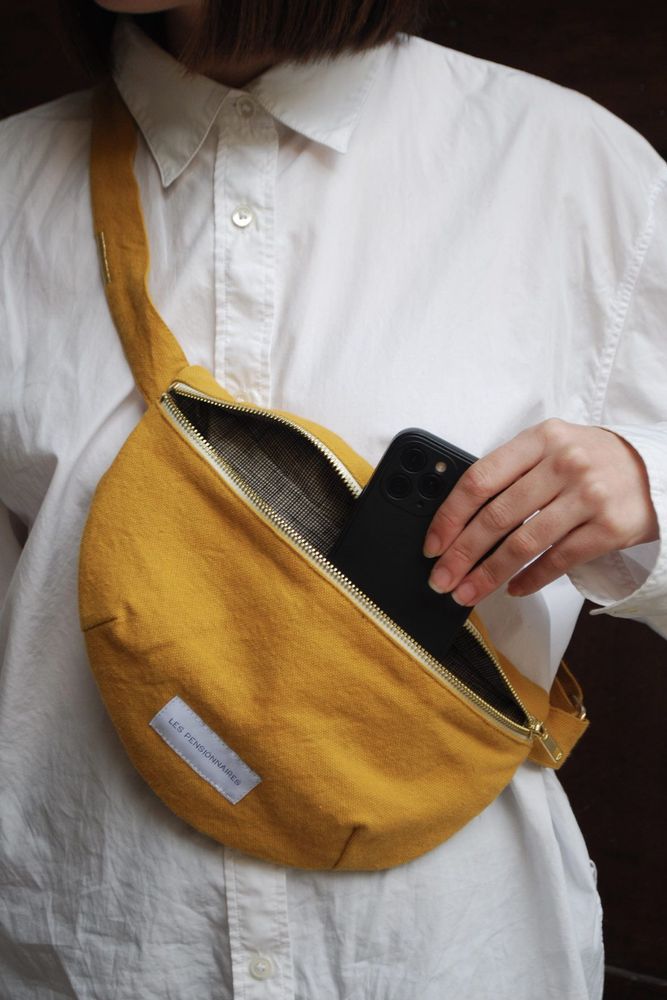 Sacs et cabas - Sac banane en toile de coton bio - LES PENSIONNAIRES