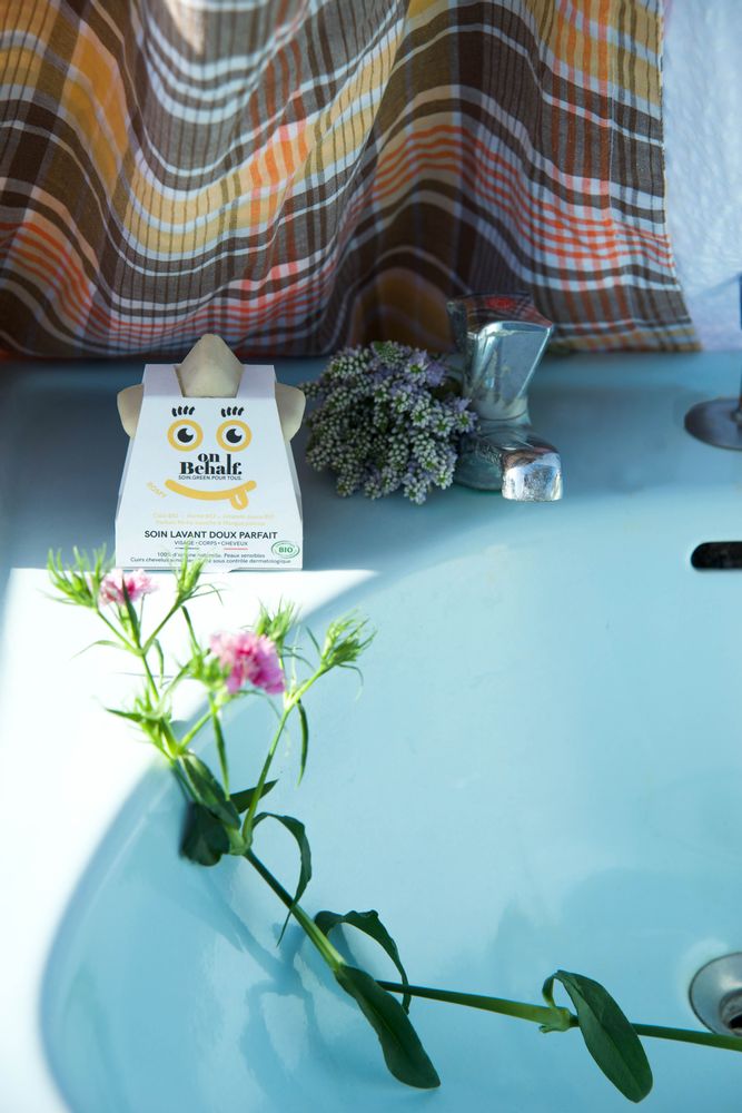 Bain pour enfant - SAVON ETOILE ENFANT ROMY - PECHE, MANGUE, ABRICOT - ON BEHALF
