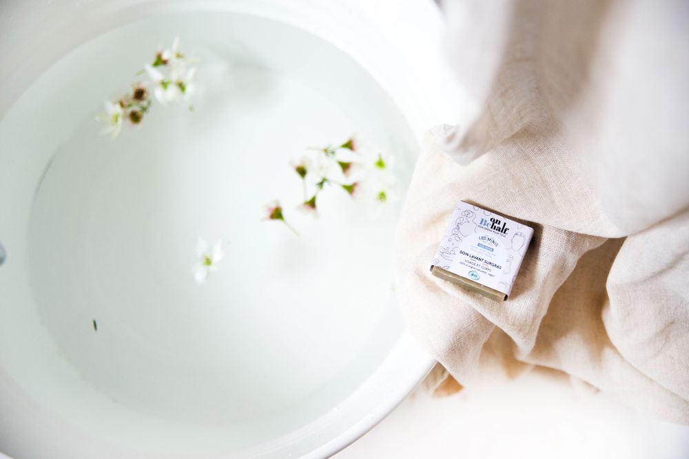 Savons - SOIN LAVANT MINI - CERTIFIÉ BIO - PURE DETOX. - ON BEHALF