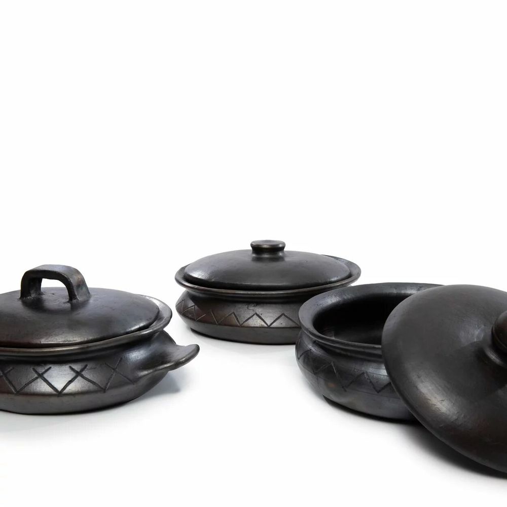 Plats et saladiers - Le Pot Ovale Brûlé avec Motif et Poignées Latérales - Noir - BAZAR BIZAR LIVING