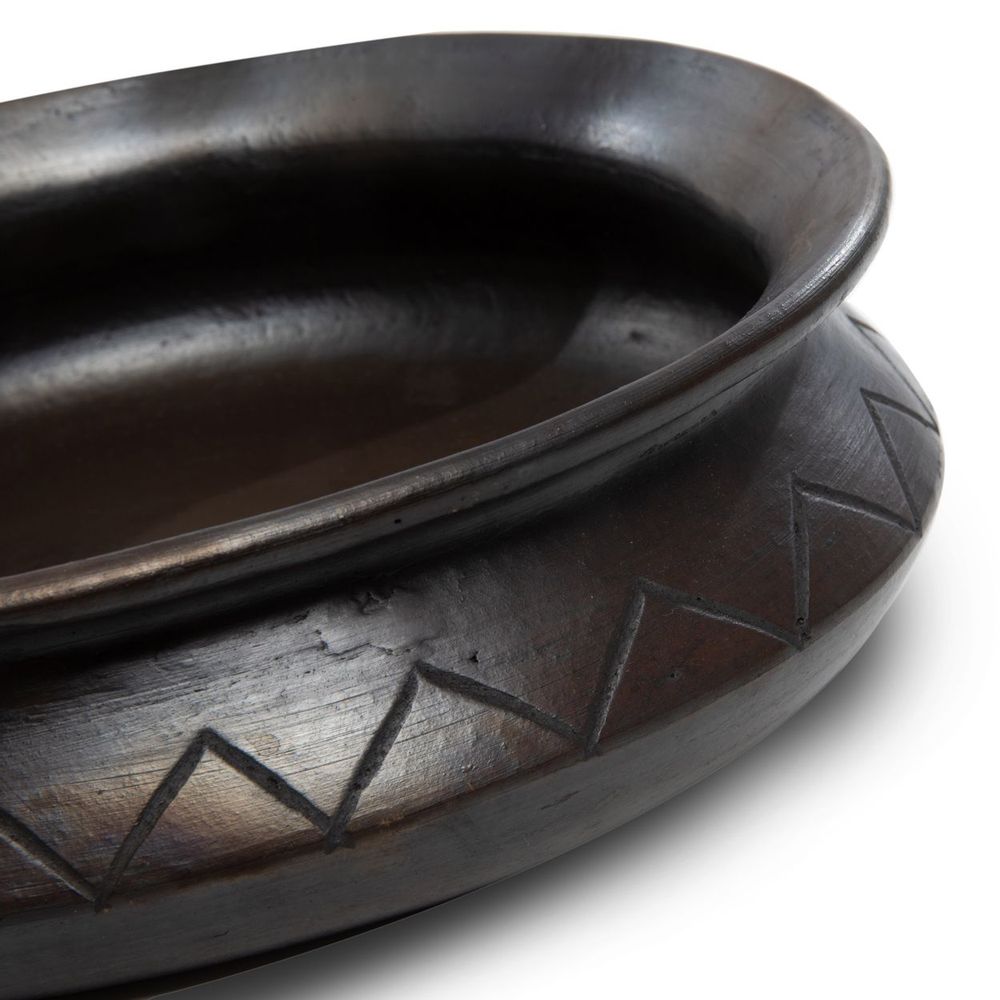 Platter and bowls - The Burned Oval Pot With Pattern - Black - BAZAR BIZAR LIVING