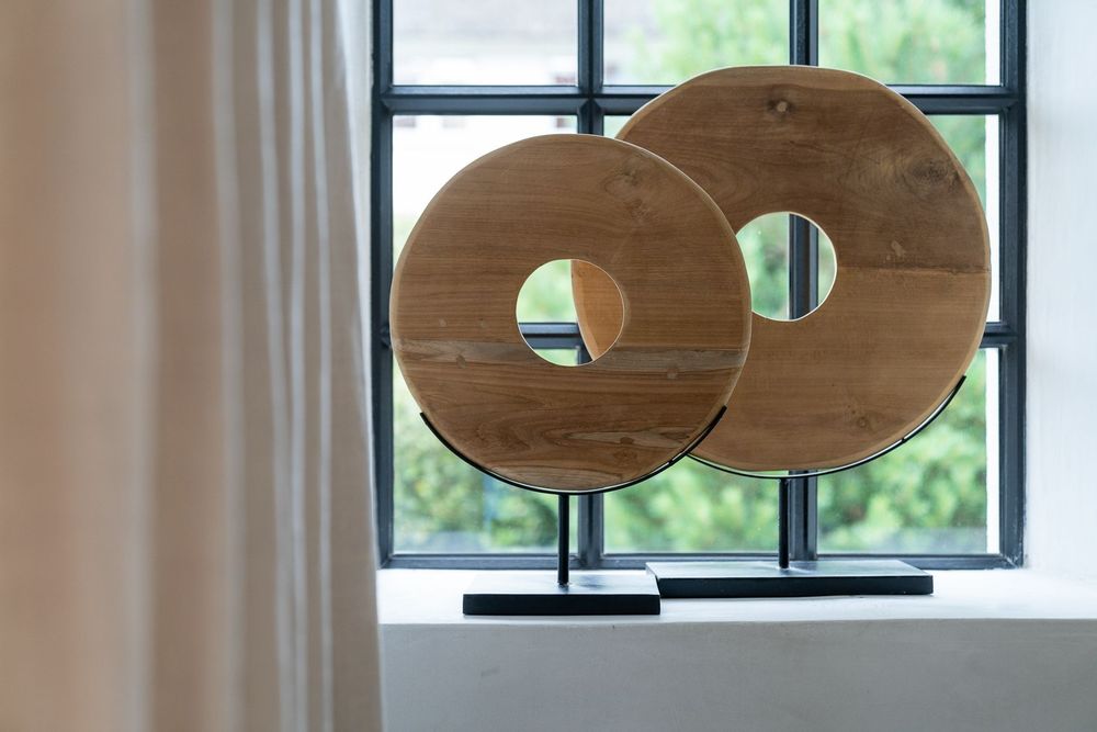 Decorative objects - The Teak Disc on Stand - M - BAZAR BIZAR LIVING