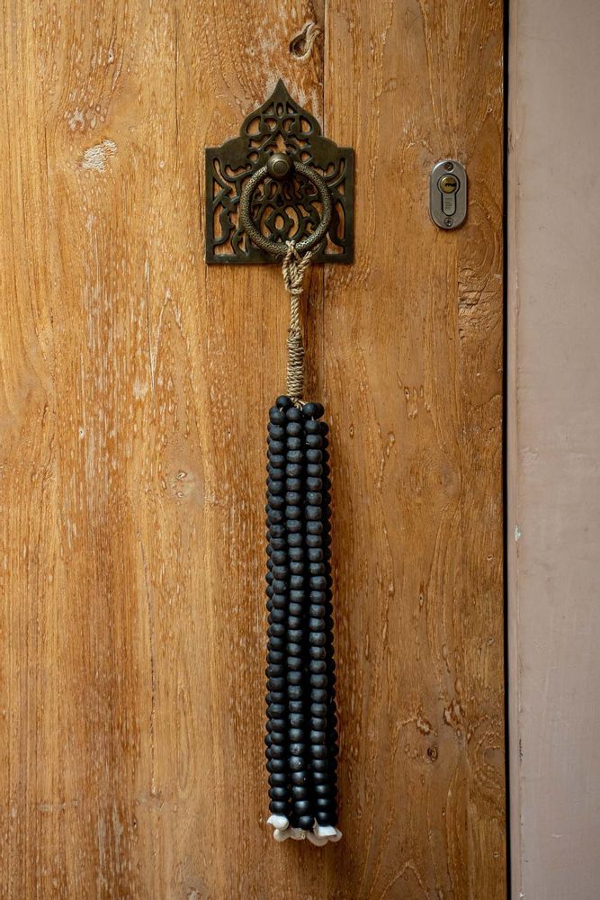 Decorative objects - The Wooden Beads Tassel - Black - BAZAR BIZAR LIVING