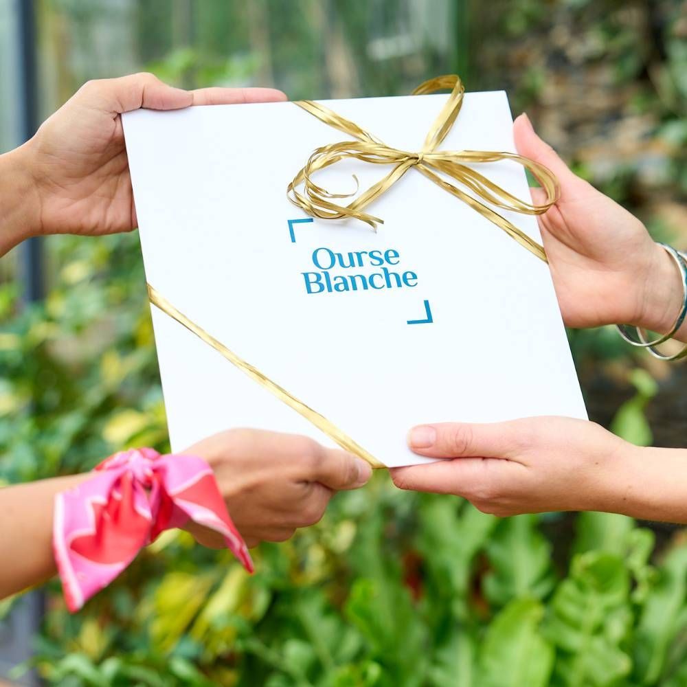 Scarves - Large silk square 90 x 90 cm — Stars, Bears and Women - GOTS French silk - OURSE BLANCHE