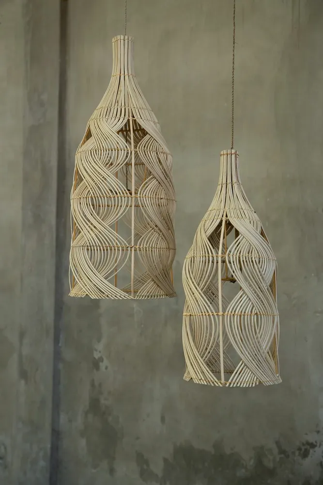 Hanging lights - The Garaffa Pendant - Natural - L - BAZAR BIZAR LIVING
